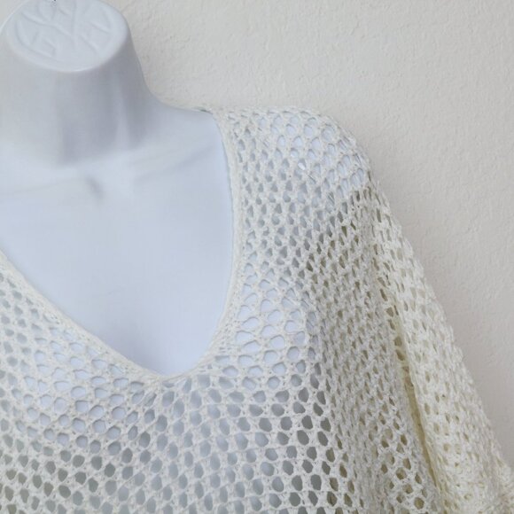 Dreamers by Debut Open Knit Fringe V Neck Poncho White Women Size S/M - Picture 4 of 9